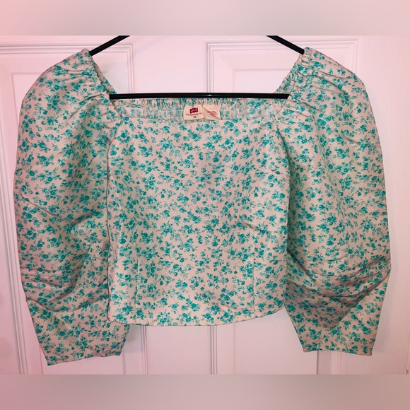 Levi's Tops - Levi’s floral blouse